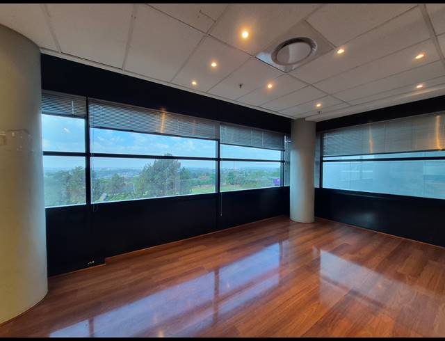 248M² OFFICE TO LET IN SANDTON CENTRAL